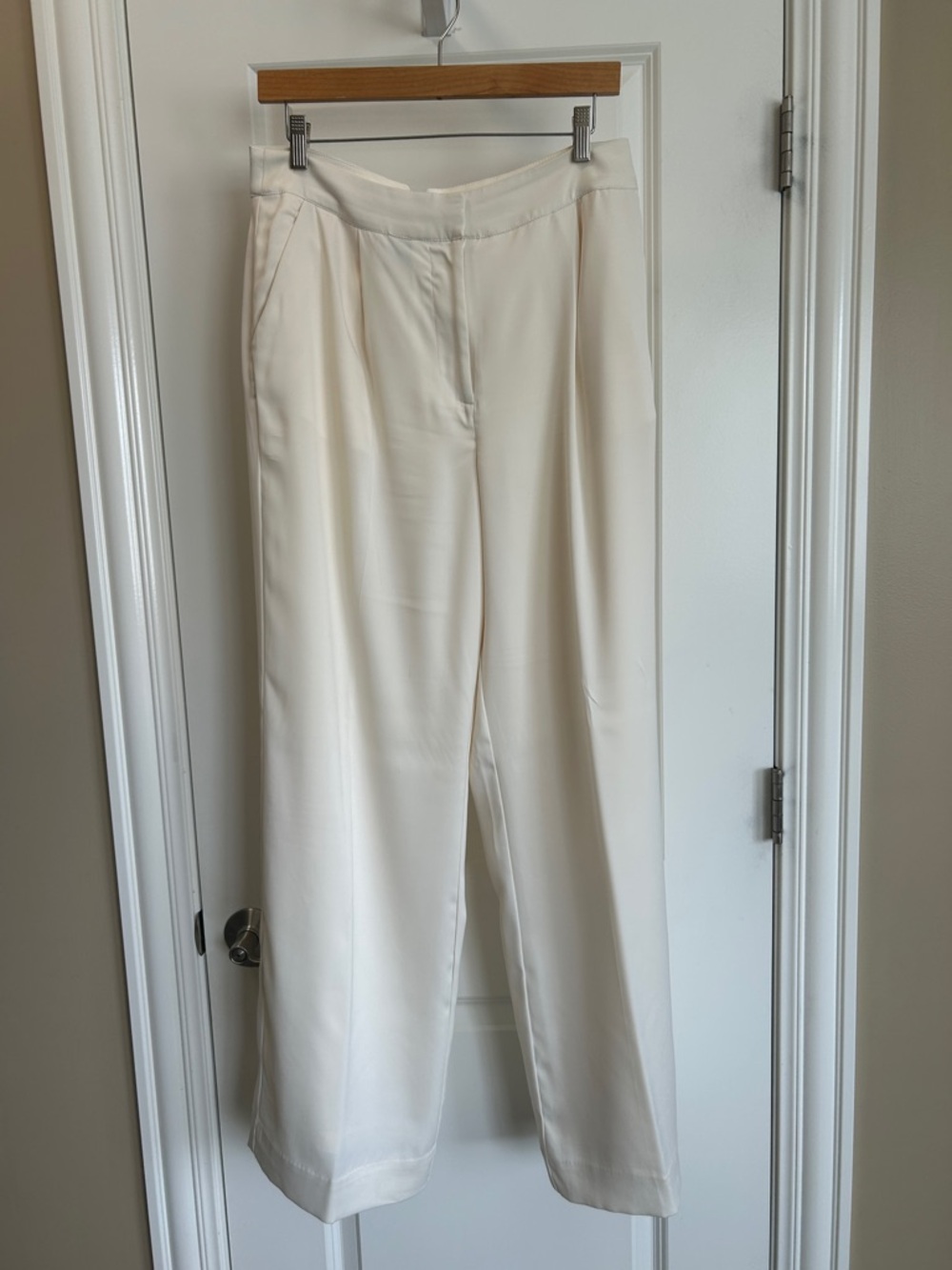 Express Cream Wide-Leg Trousers